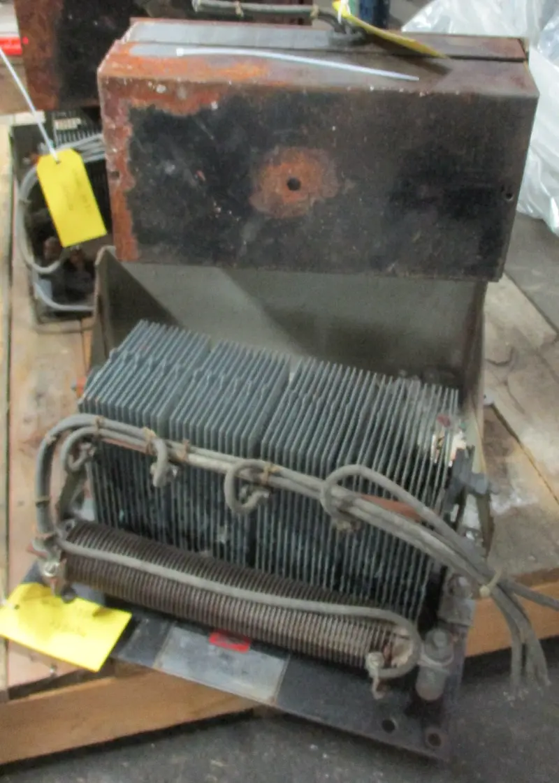 1254358-A Capacitor-Based Circuit Trip Unit 1