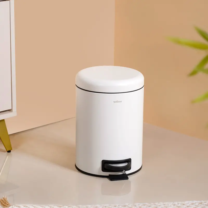 5L White Metal Pedal Bin With Detachable Inner Bucket 1