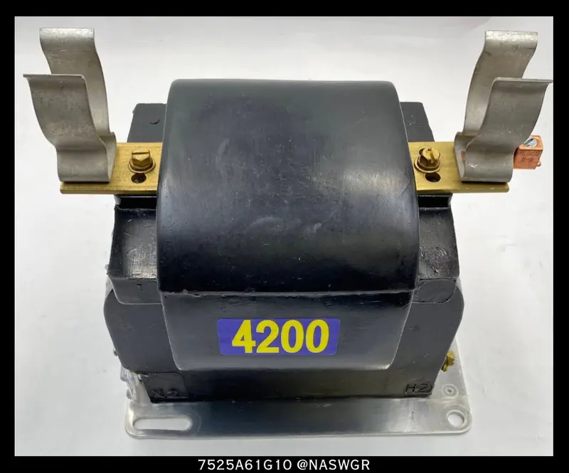 Abb Viy-60 7525A61G10 35:1 Voltage Transformer — 50 Hz, Unused 1