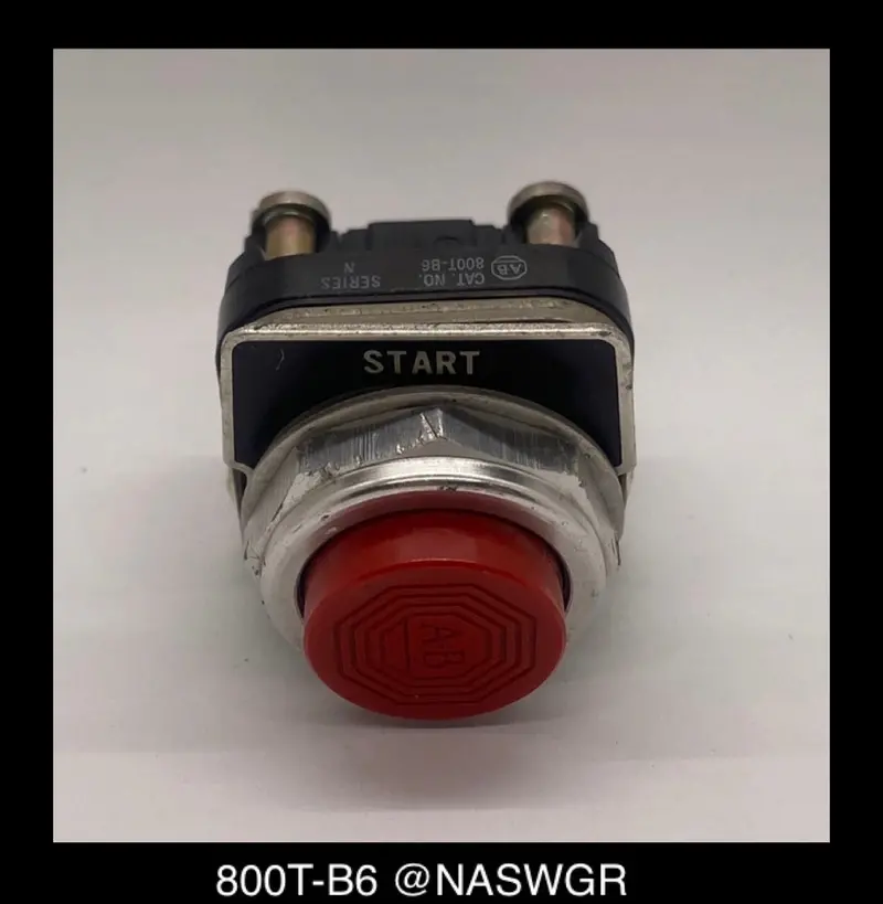 Allen-Bradley 800T-B6 Red Momentary Push Button 1