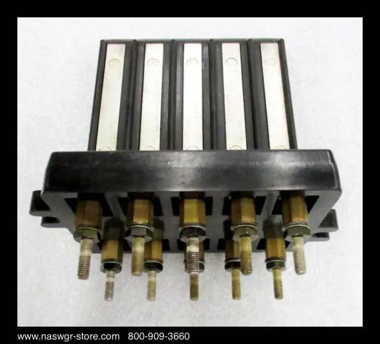 Allis-Chalmers La-25 / La-50 Cubicle Side Secondary Disconnect Block 1