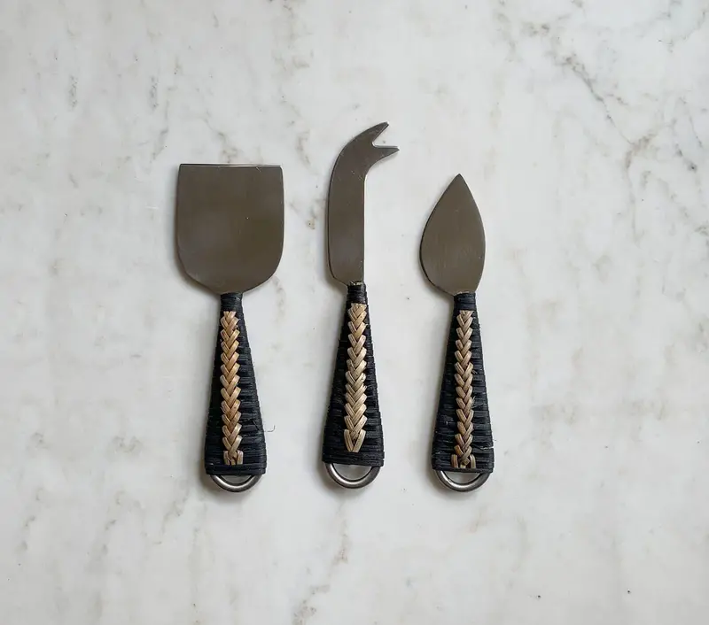 Artisan Cheese Knife Set – Three-Piece Curated Collection 1