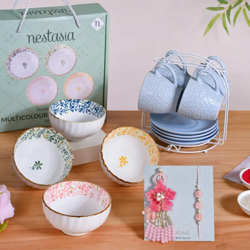Blooming Love Rakhi Celebration Hamper – Elegant & Thoughtful 1