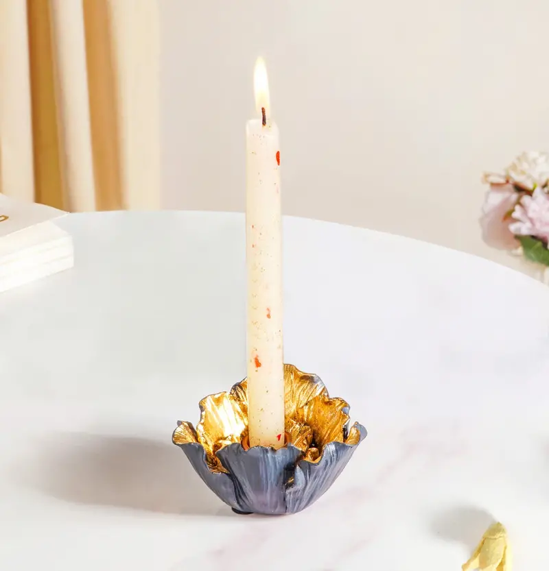 Blossom-Inspired Decorative Candle Holder 1