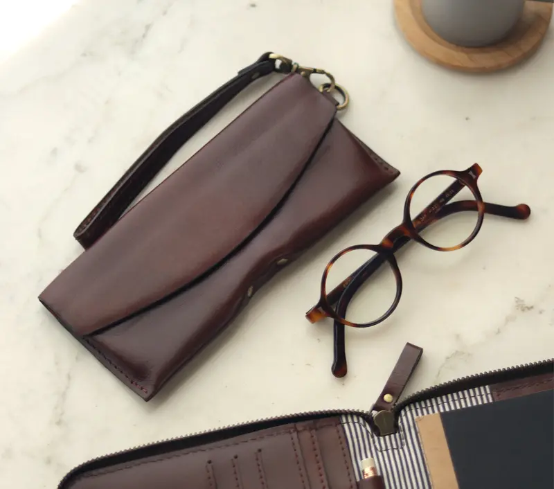 Brown Sunglass Case – Protective Eyewear Storage Sleeve 1
