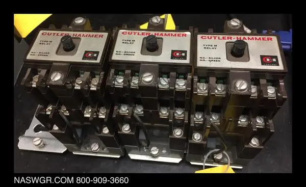 Cutler-Hammer D26Md Electromechanical Overcurrent Relay 1