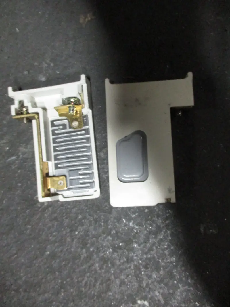 Cutler Hammer H2008B Thermal Heater Unit 1