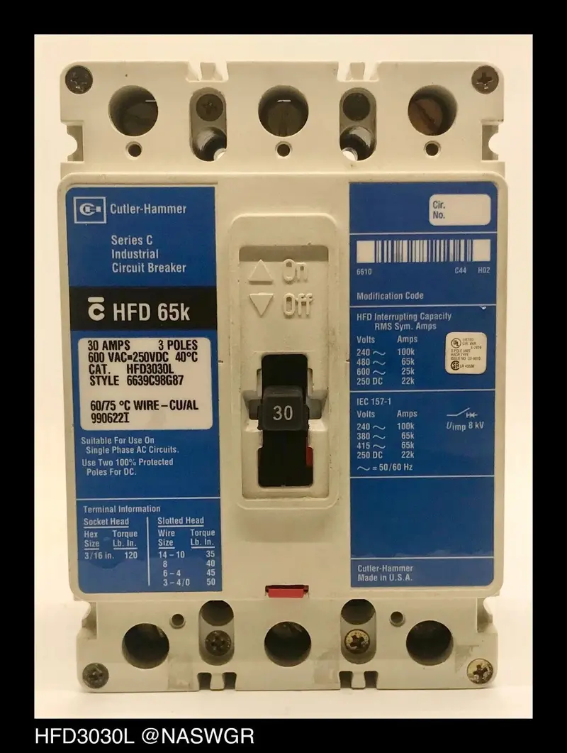 Cutler-Hammer Hfd3030L Molded Case Circuit Breaker – 30A 1