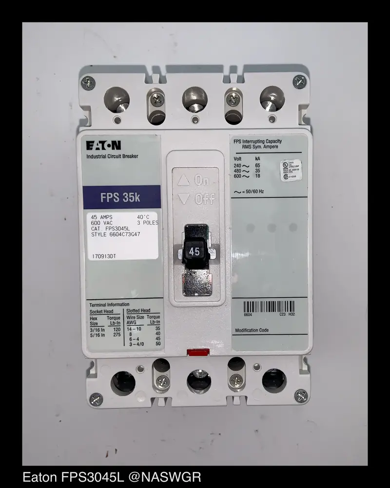 Eaton Fps3045L 45A Unused Surplus Molded Case Circuit Breaker 1