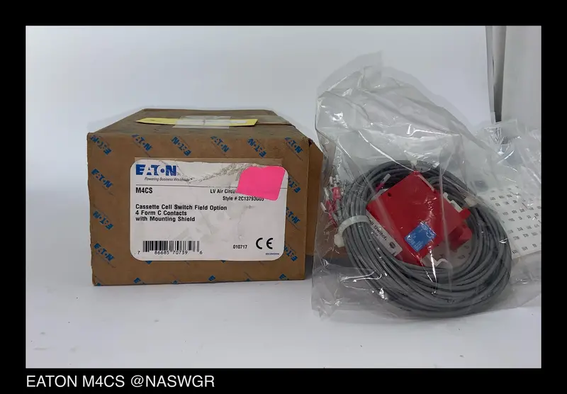 Eaton Magnum M4Cs Four-Pole Cell Switch (Unused) 1