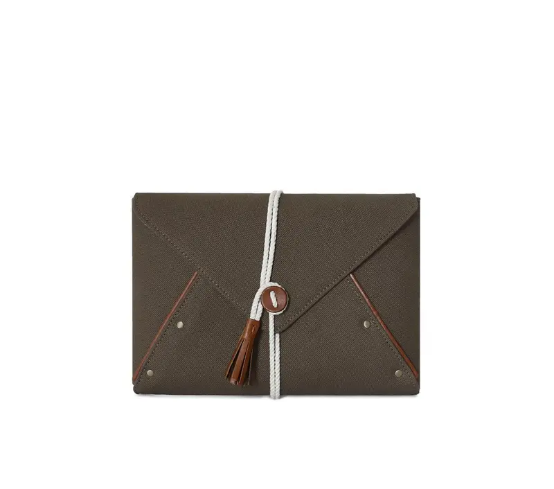 Elegant Envelope-Style Clutch Bag 1