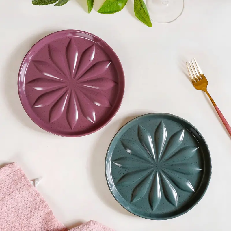 Embossed Green & Mauve Ceramic Salad Plates – 2-Piece Set (19Cm Diameter) 1