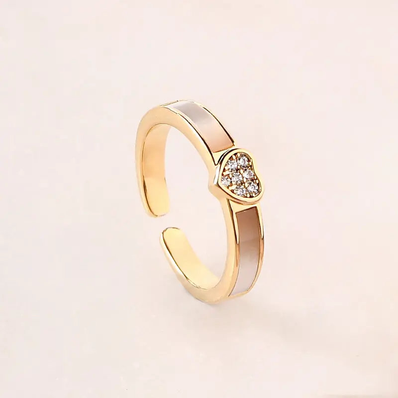 Eternal Spark Heart Ring In Gold 1