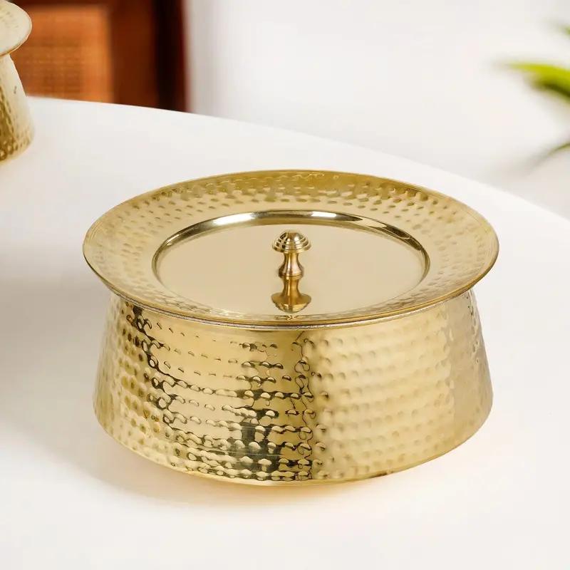 Extra-Large Hammered Brass Biryani Handi With Lid – 4000 Ml 1