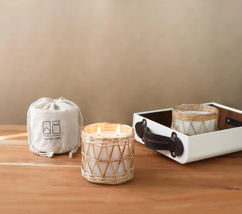 Fence Weave Snow Glass Candle 1