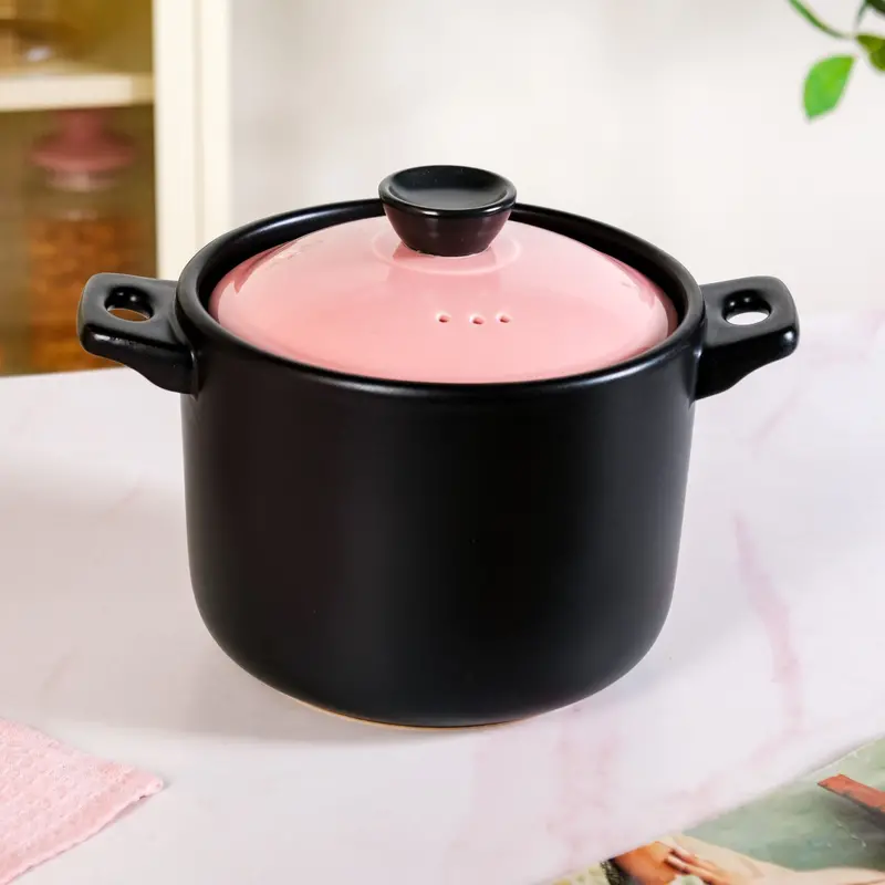 Flamora Dual-Tone Ceramic Cooking Pot – Pink & Black With Lid (4700Ml) 1