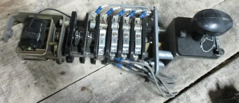 Ge 12Ha61Arr225X2 Time-Delay Relay 1