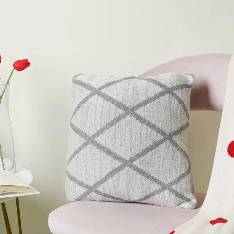 Geometric Diamond-Textured Cushion Cover 1