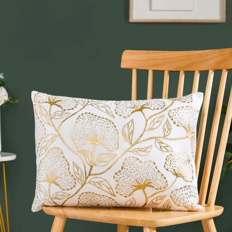 Golden Blooms Decorative Cushion Cover (50 × 36 Cm) 1
