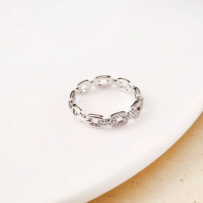 Interlocking Link Sterling Silver Ring 1
