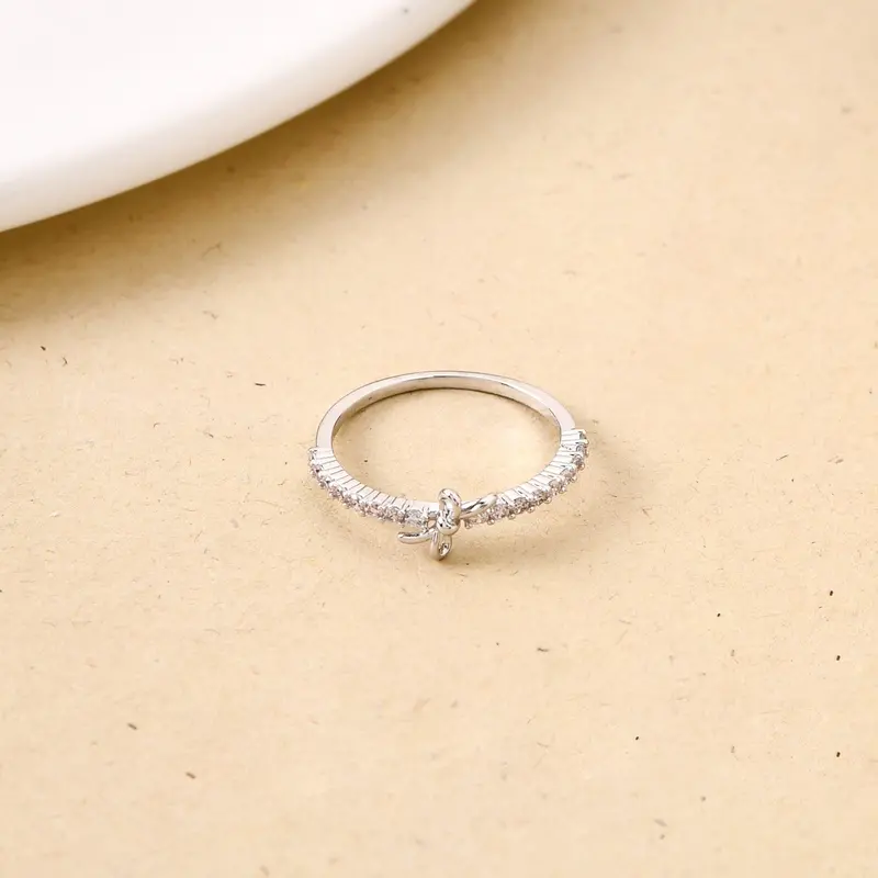 Kawaii-Style Dainty Silver Ring 1