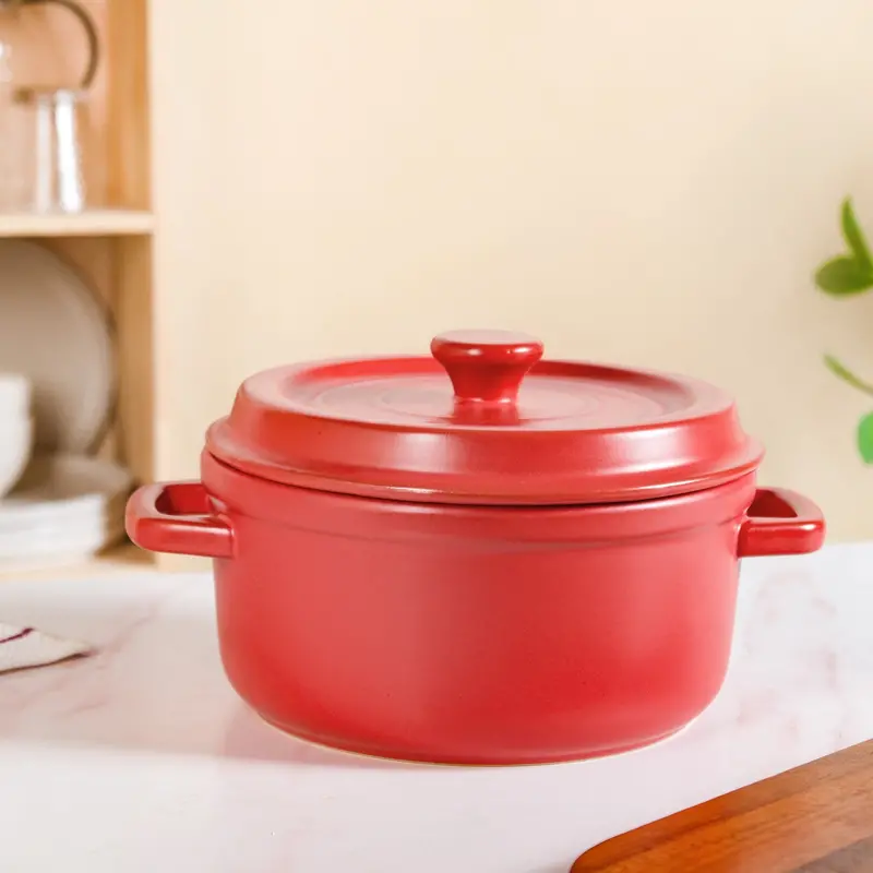 Matte Red Ceramic Cocotte – Enamel-Free Oven-Safe Pot (4200Ml) 1
