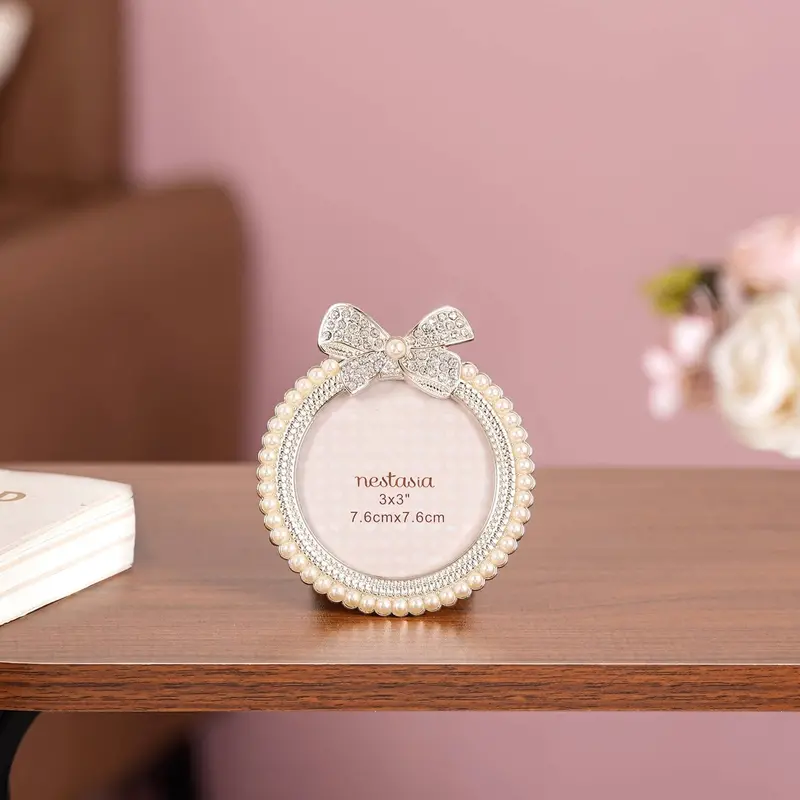 Mini Pearl Accent Photo Frame – 8X8Cm Compact Display 1
