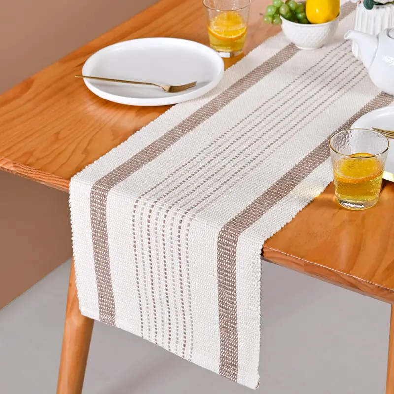 Neutral-Tone Woven Table Runner – 180 × 33 Cm 1