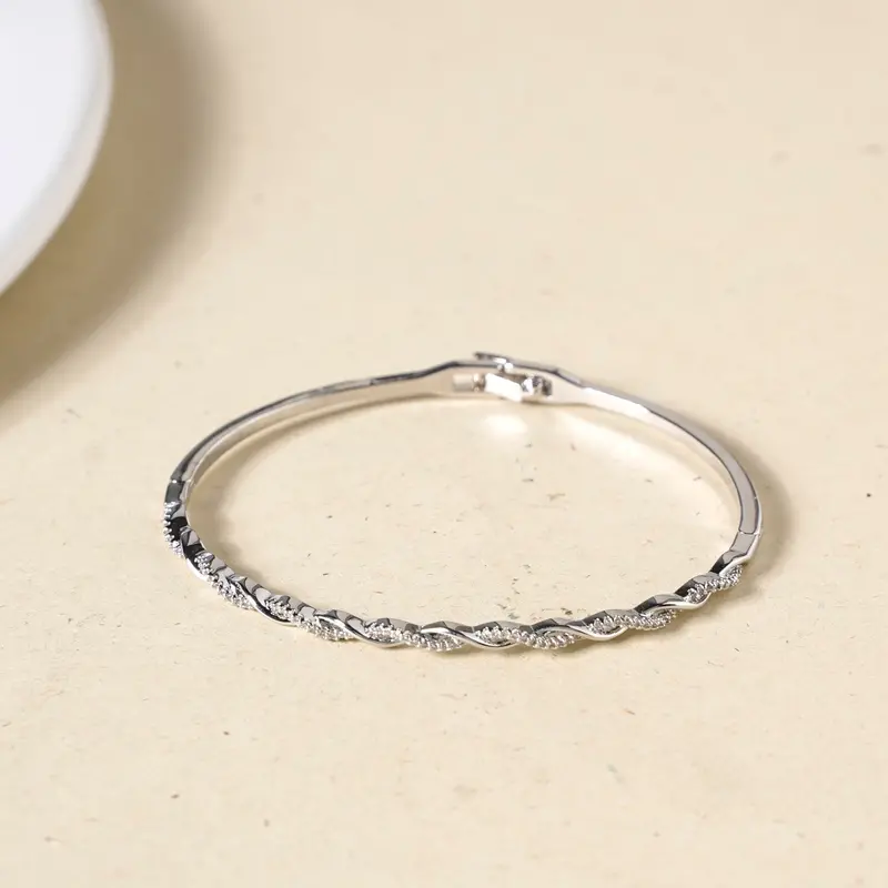 Organic Wave-And-Swirl Silver Bracelet 1