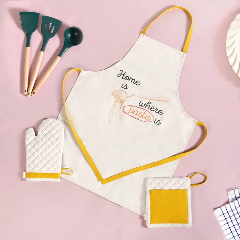 Pasta Lover Kitchen Hamper – Apron, Trivet, Oven Mitt & Wooden Spatula Set 1