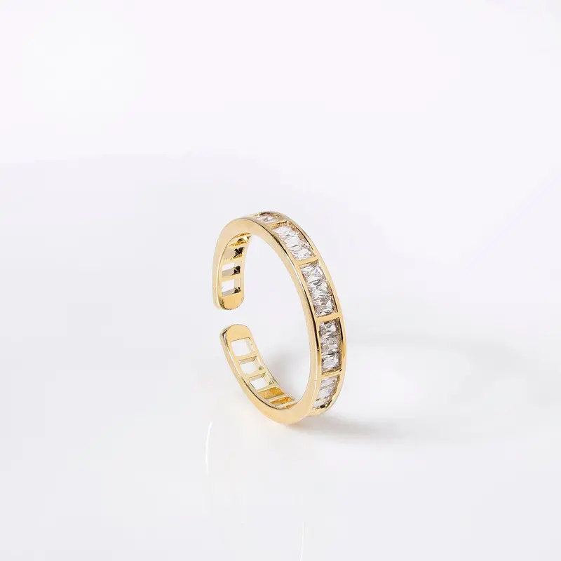 Radiant Gilded Glow Gold Luxury Ring 1