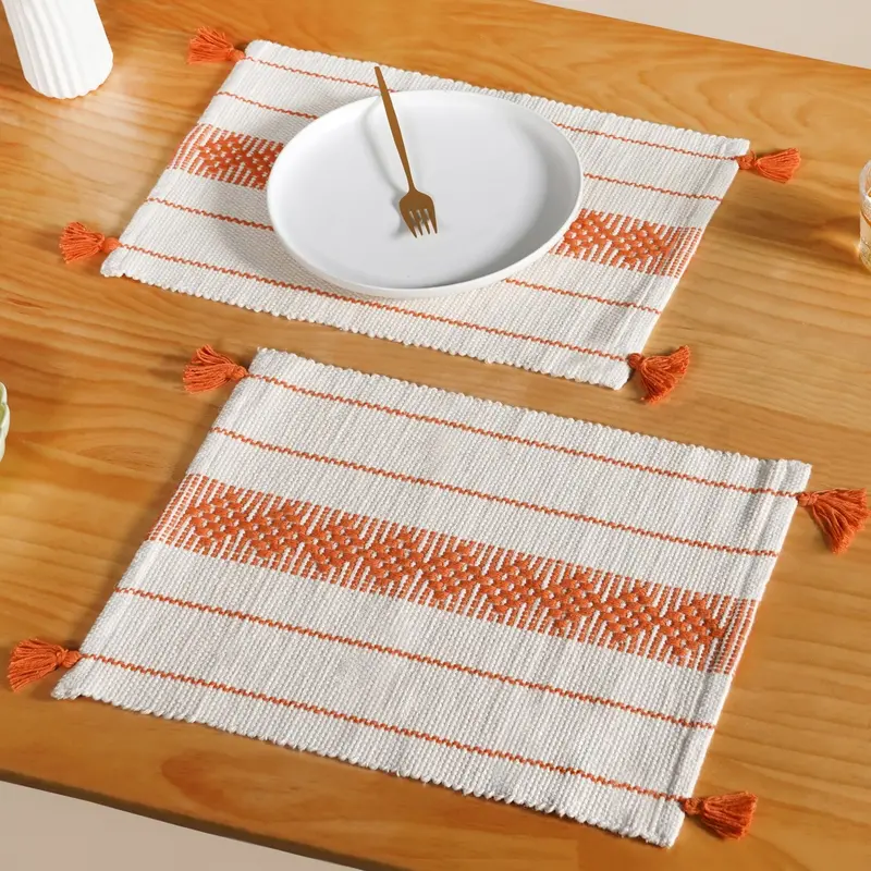 Set Of 6 Amber-Tone Dining Placemats With Tassels 1