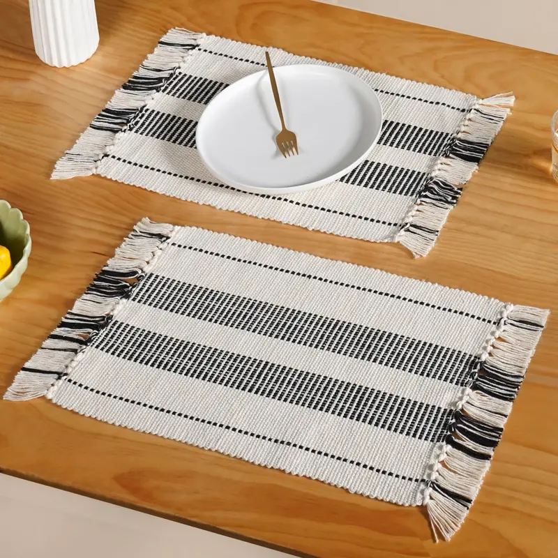 Set Of 6 Heritage-Loom Placemats With Hand-Knotted Fringes 1