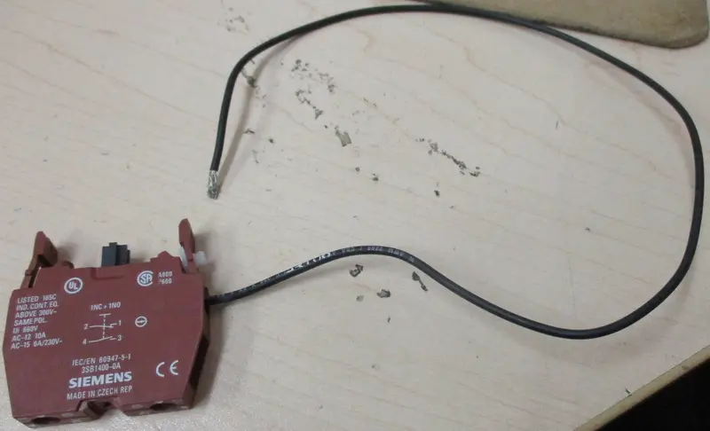 Siemens 3Sb1400-0A Visual Signal Switch 1