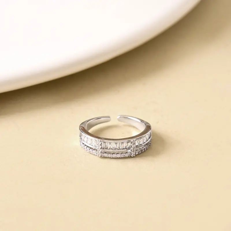 Silver Dual-Strand Gemstone Accent Ring 1