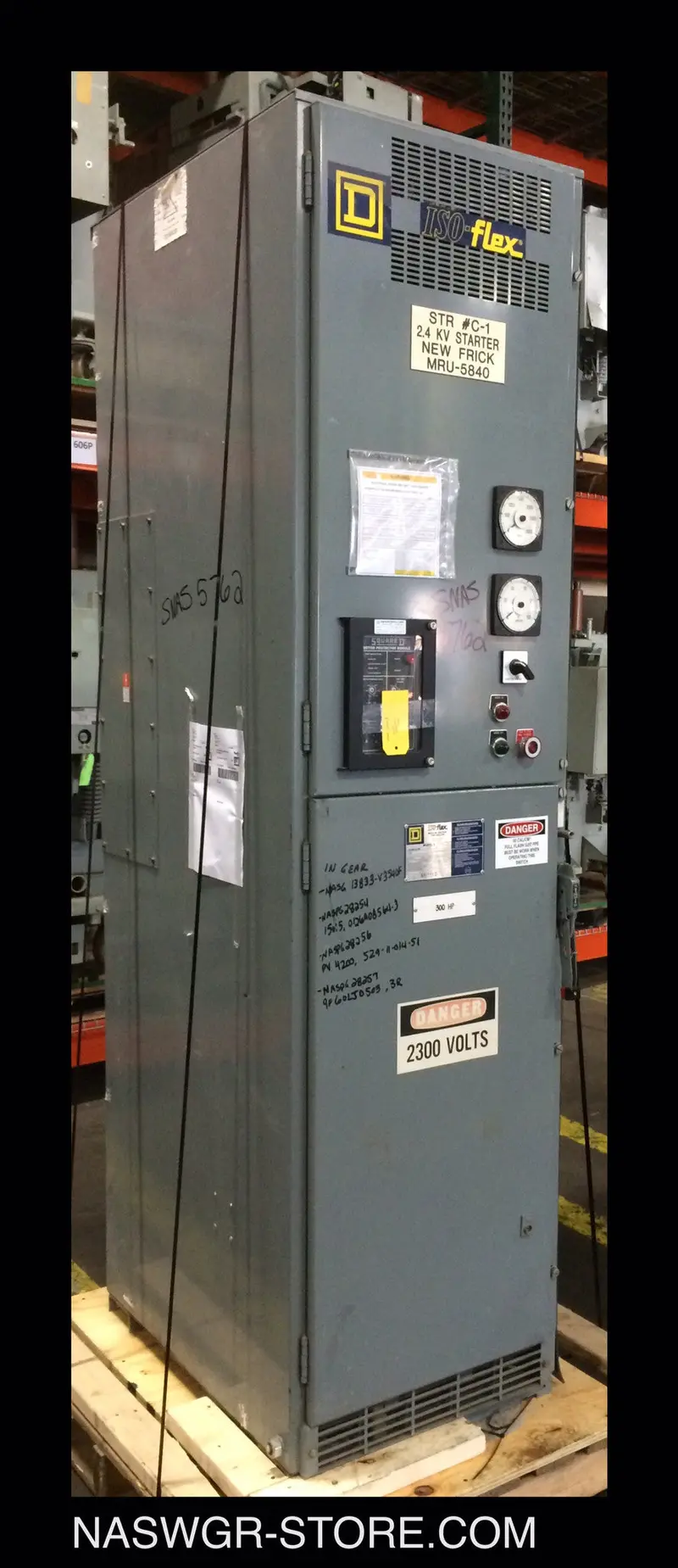 Square D Iso-Flex Medium-Voltage Controller Switchgear – Model 3, Class 8198 (V3540E Variant) 1