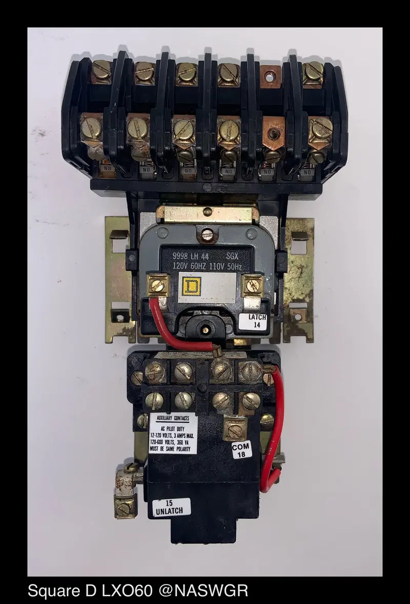 Square D Lxo60 Low-Voltage Lighting Contactor 1