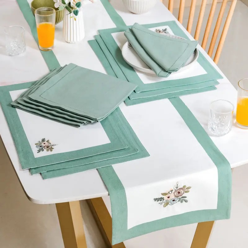 Teal 13-Piece Table Linen Set: Runner, Placemats & Napkins 1