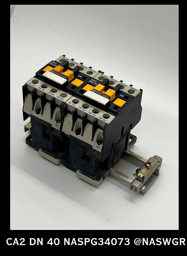 Telemecanique Ca2-Dn40 Electromechanical Relay 1