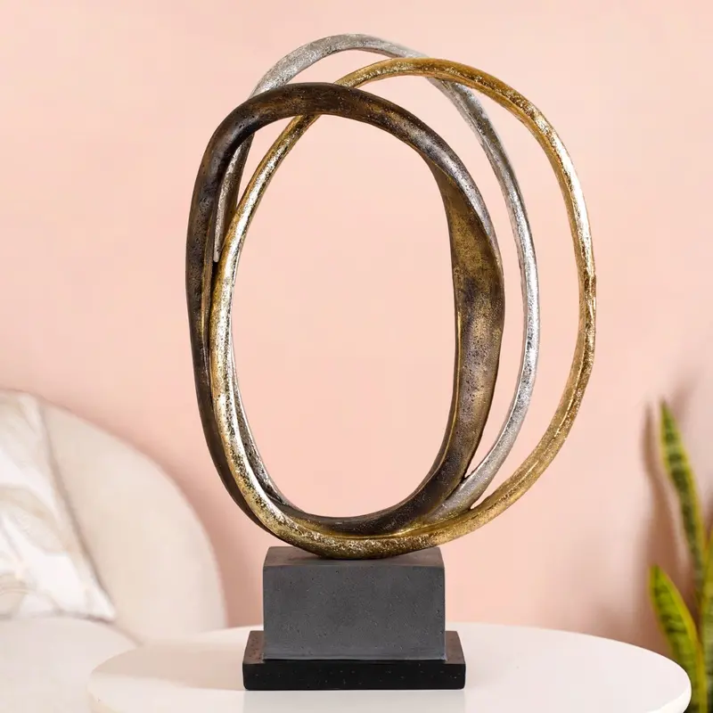 Unity Rings Sculptural Decor Piece – Minimalist Metallic Statement Accent 1