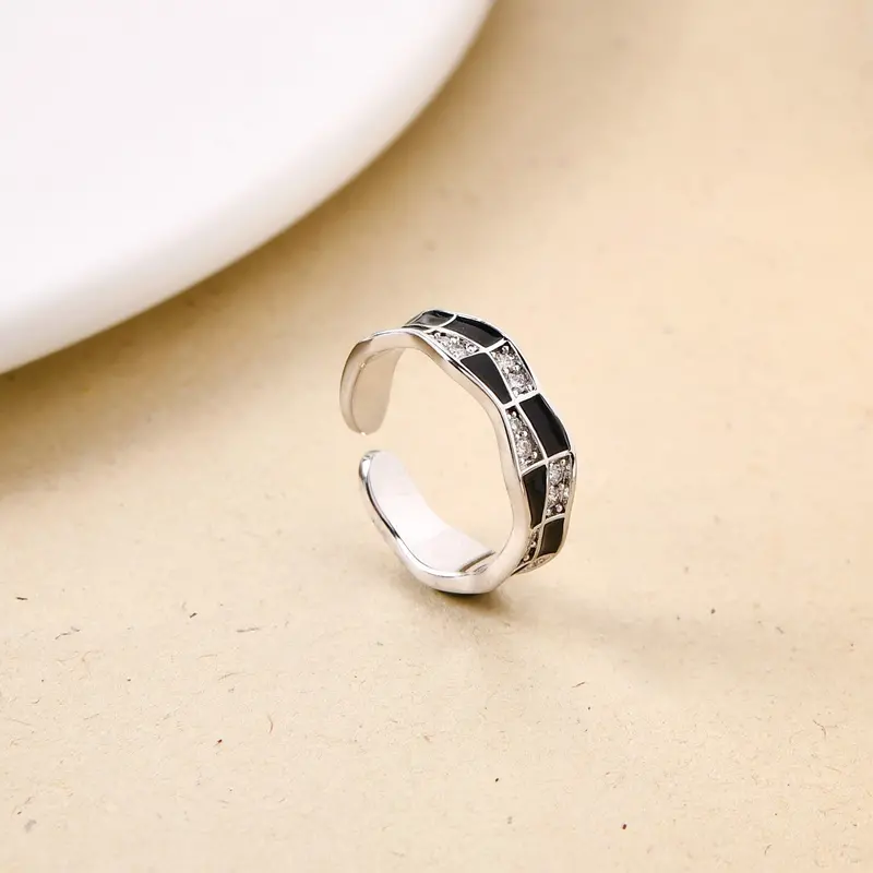 Wavy Silver Ring With Checkerboard Texture 1