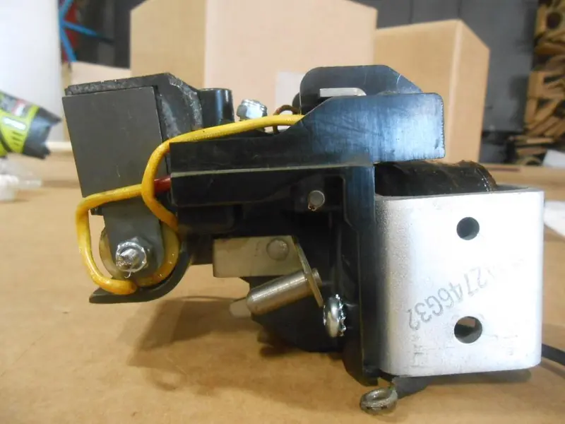 Westinghouse 33A2746G36 Control Relay For Db-25 Breaker Operation 1