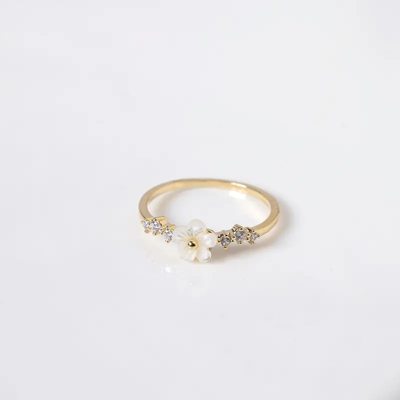 White Periwinkle Dainty Band Ring In Gold 1