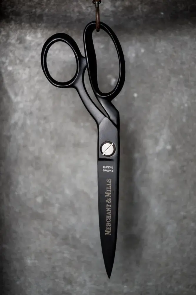Xylan-Coated 10-Inch Scissors By Merchant & Mills 1